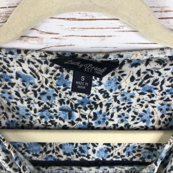 Lucky Brand floral 3/4 sleeve tassels vneck top - Picture 5 of 8